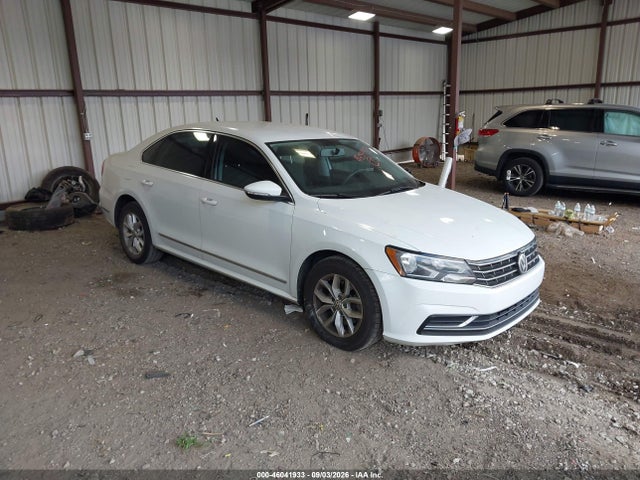 2017 1VWAT7A39HC053543 main image