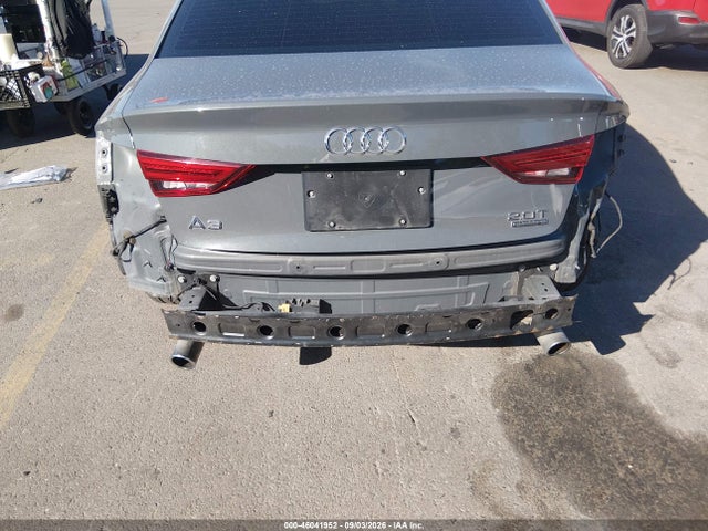 Audi A3 2.0t Premium/2.0t Tech Premium 2018 WAUB8GFF8J1087838 Image 6