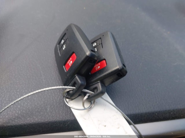 2018 Toyota Rav4 Xle მანქანა იყიდება აუქციონზე, vin: JTMWFREV3JJ169782, აუქციონის ნომერი: 46042000