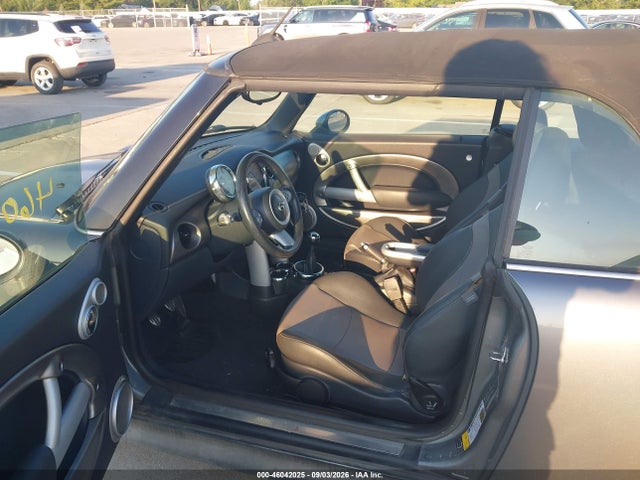 Продажа на аукционе авто 2006 Mini Cooper S, vin: WMWRH33566TF86395, номер лота: 46042025