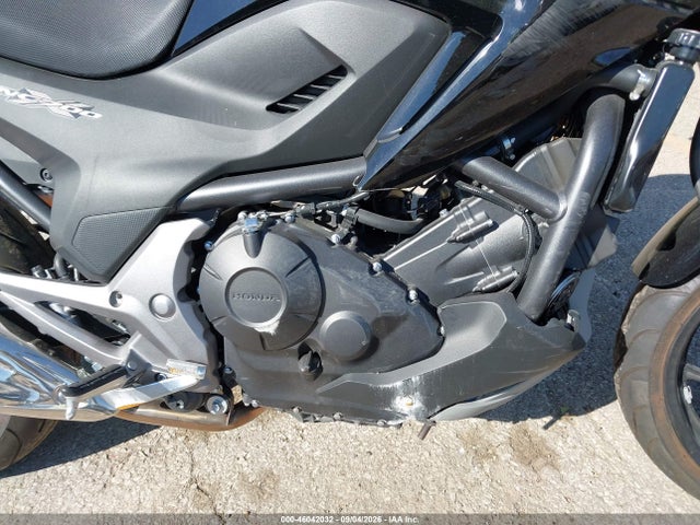 2015 Honda Nc700x მანქანა იყიდება აუქციონზე, vin: JH2RC6303FK100174, აუქციონის ნომერი: 46042032