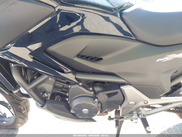 2015 Honda Nc700x მანქანა იყიდება აუქციონზე, vin: JH2RC6303FK100174, აუქციონის ნომერი: 46042032