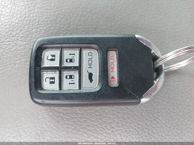 2015 Honda Odyssey Touring/touring Elite მანქანა იყიდება აუქციონზე, vin: 5FNRL5H96FB013442, აუქციონის ნომერი: 46042034