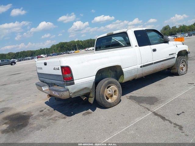 46042048 :رقم المزاد ، 3B7HF13Y01G238839 vin ، 2001 Dodge Ram 1500 St مزاد بيع