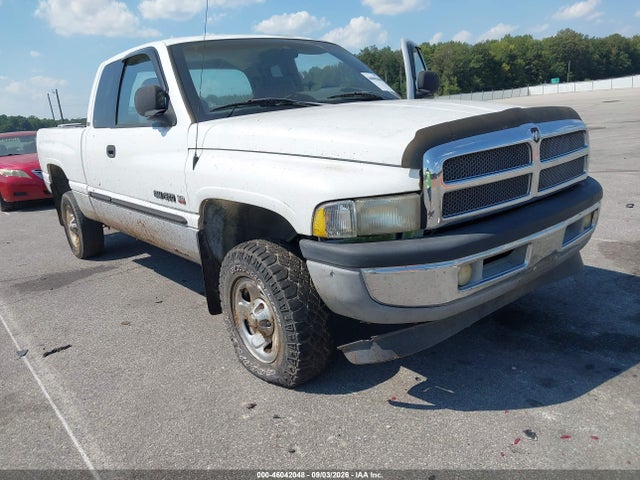46042048 :رقم المزاد ، 3B7HF13Y01G238839 vin ، 2001 Dodge Ram 1500 St مزاد بيع