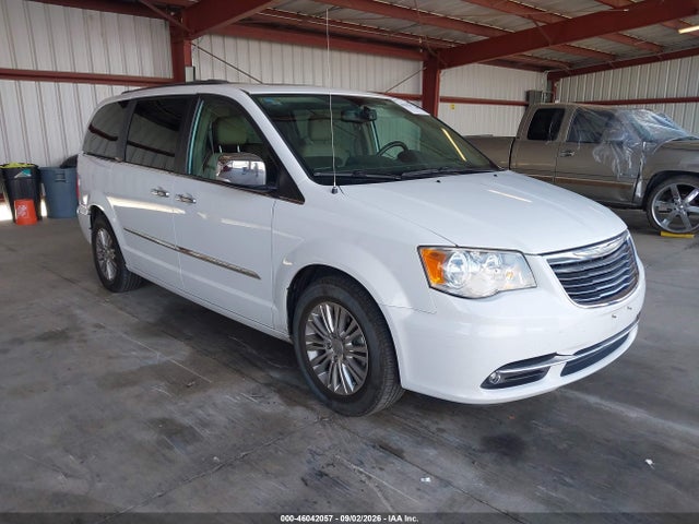 Продажа на аукционе авто 2016 Chrysler Town & Country Touring-l Anniversary Edition, vin: 2C4RC1CG7GR188559, номер лота: 46042057