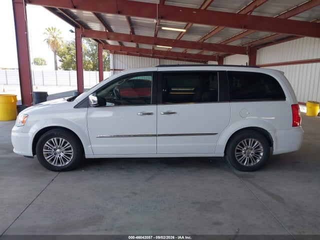 46042057 :رقم المزاد ، 2C4RC1CG7GR188559 vin ، 2016 Chrysler Town & Country Touring-l Anniversary Edition مزاد بيع