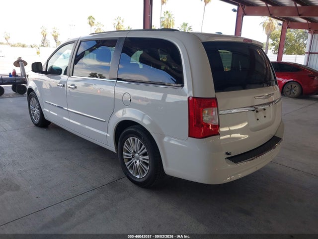 46042057 :رقم المزاد ، 2C4RC1CG7GR188559 vin ، 2016 Chrysler Town & Country Touring-l Anniversary Edition مزاد بيع