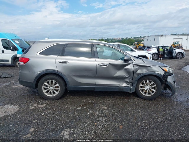 2016 Kia Sorento 3.3l Lx მანქანა იყიდება აუქციონზე, vin: 5XYPGDA55GG090844, აუქციონის ნომერი: 46042060