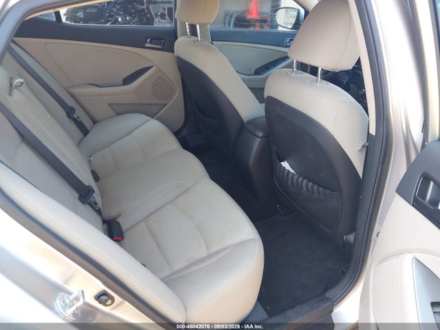 Продажа на аукционе авто 2012 Kia Optima Lx, vin: KNAGM4A77C5287542, номер лота: 46042076