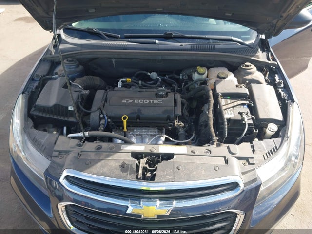 1G1PA5SH3F7271929 Chevrolet Cruze Ls Auto