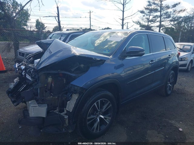 Aukcja sprzedaży 2017 Toyota Highlander Le, vin: 5TDBZRFH7HS459728, numer aukcji: 46042138