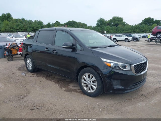 Auction sale of the 2017 Kia Sedona Lx, vin: KNDMB5C19H6228472, lot number: 46042195