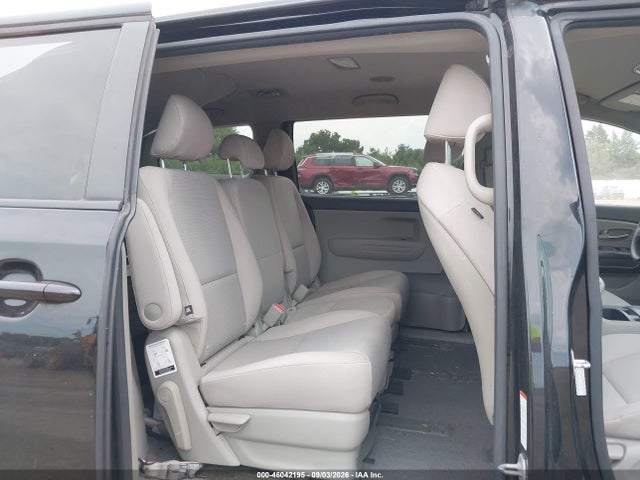 Auction sale of the 2017 Kia Sedona Lx, vin: KNDMB5C19H6228472, lot number: 46042195
