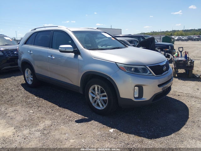 2015 Kia Sorento Lx მანქანა იყიდება აუქციონზე, vin: 5XYKT4A66FG567729, აუქციონის ნომერი: 46042232