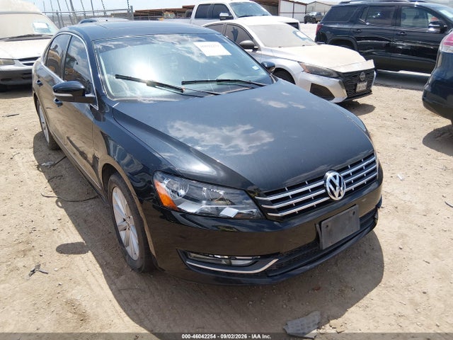 46042254 :رقم المزاد ، 1VWCH7A38DC059080 vin ، 2013 Volkswagen Passat 2.5l Sel Premium مزاد بيع