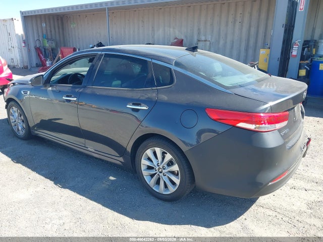 KIA OPTIMA EX 2017 5XXGU4L38HG144941 Image 3