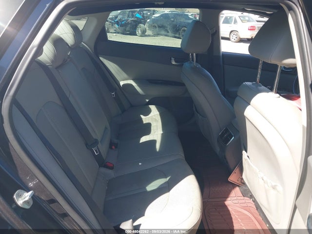 KIA OPTIMA EX 2017 5XXGU4L38HG144941 Image 8