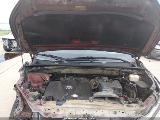 2018 Toyota Highlander Le მანქანა იყიდება აუქციონზე, vin: 5TDZZRFH2JS245606, აუქციონის ნომერი: 46042278