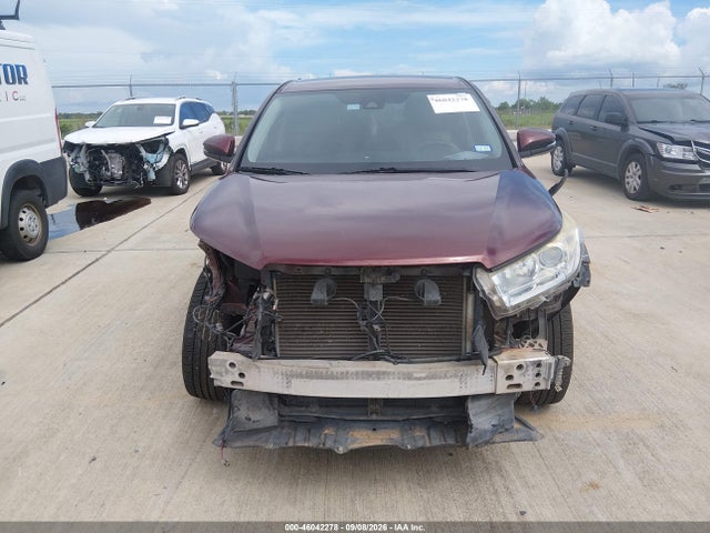 2018 Toyota Highlander Le მანქანა იყიდება აუქციონზე, vin: 5TDZZRFH2JS245606, აუქციონის ნომერი: 46042278