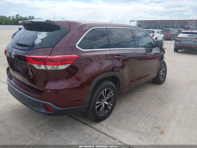 2018 Toyota Highlander Le მანქანა იყიდება აუქციონზე, vin: 5TDZZRFH2JS245606, აუქციონის ნომერი: 46042278