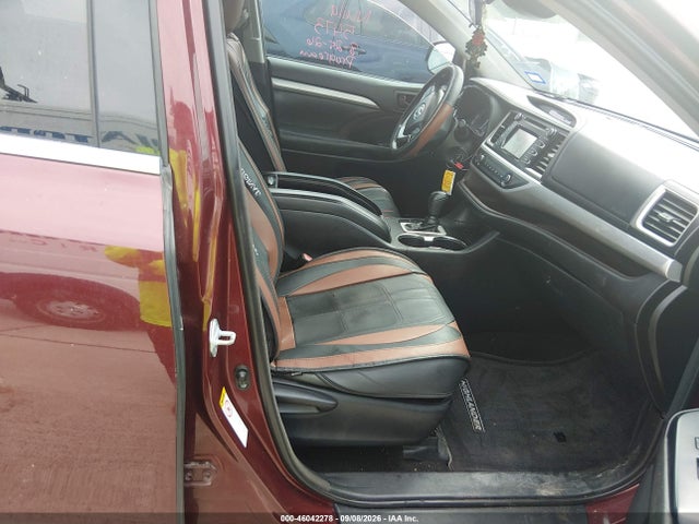 2018 Toyota Highlander Le მანქანა იყიდება აუქციონზე, vin: 5TDZZRFH2JS245606, აუქციონის ნომერი: 46042278