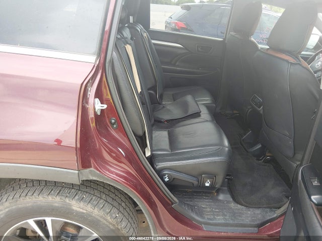 2018 Toyota Highlander Le მანქანა იყიდება აუქციონზე, vin: 5TDZZRFH2JS245606, აუქციონის ნომერი: 46042278