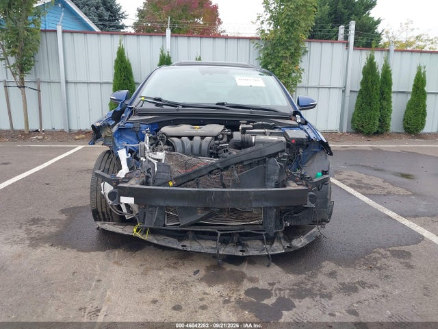 Hyundai Elantra Limited 2017 5NPD84LF9HH005598 Image 6