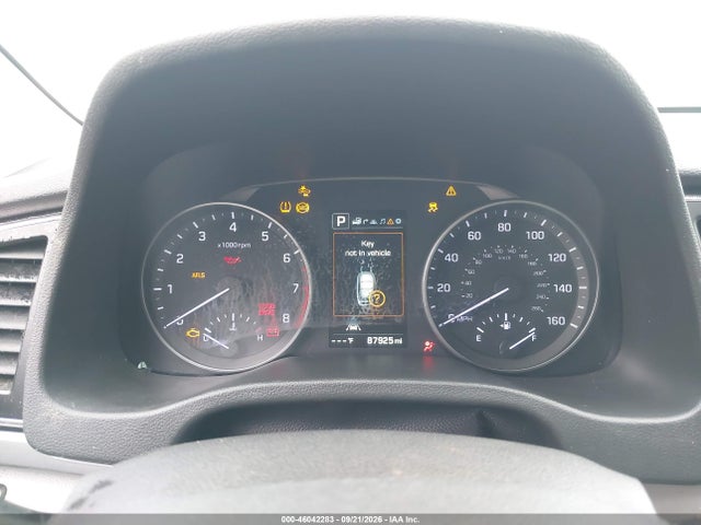 Hyundai Elantra Limited 2017 5NPD84LF9HH005598 Image 7