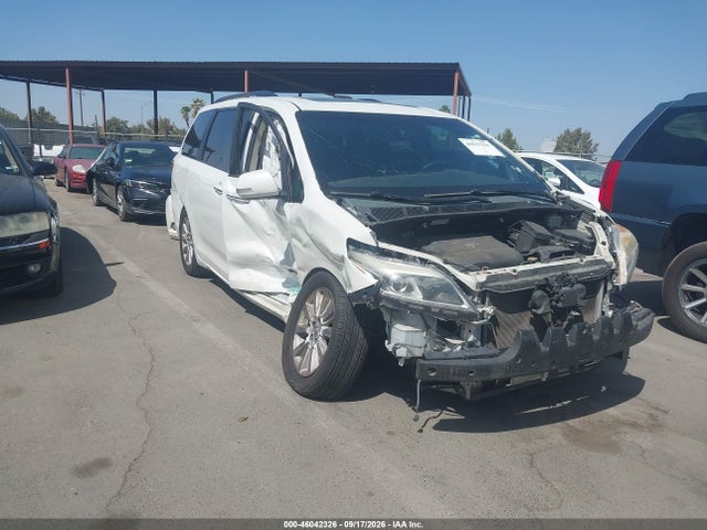 2015 Toyota Sienna Limited Premium 7 Passenger მანქანა იყიდება აუქციონზე, vin: 5TDYK3DC6FS682410, აუქციონის ნომერი: 46042326
