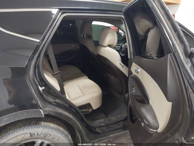 Продажа на аукционе авто 2017 Hyundai Santa Fe Sport 2.4l, vin: 5NMZUDLB5HH051442, номер лота: 46042327