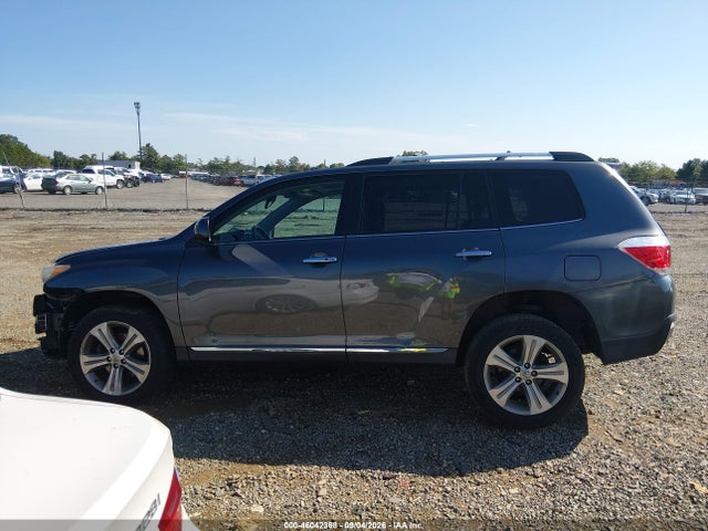 46042368 :رقم المزاد ، 5TDDK3EH1DS255755 vin ، 2013 Toyota Highlander Limited V6 مزاد بيع