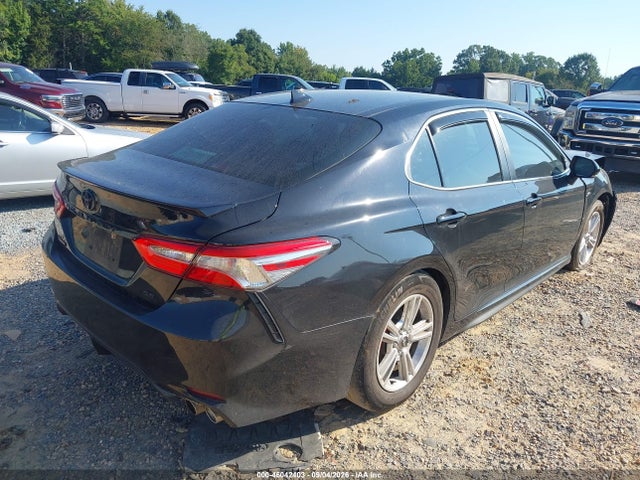 46042403 :رقم المزاد ، 4T1B11HK1KU724157 vin ، 2019 Toyota Camry Se مزاد بيع