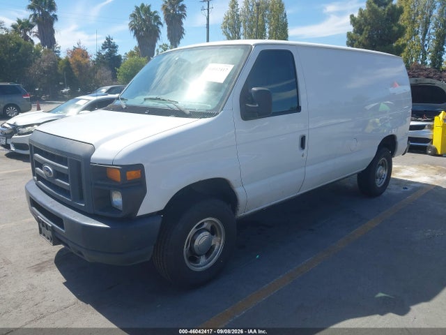 Ford E-350 Super Duty Commercial 2014 1FTSE3EL4EDA46820 Image 2