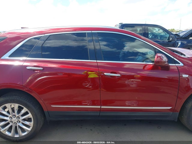 46042426 :رقم المزاد ، 1GYKNFRS4HZ131337 vin ، 2017 Cadillac Xt5 Platinum مزاد بيع