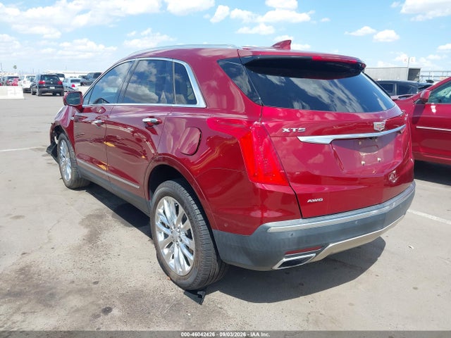 46042426 :رقم المزاد ، 1GYKNFRS4HZ131337 vin ، 2017 Cadillac Xt5 Platinum مزاد بيع