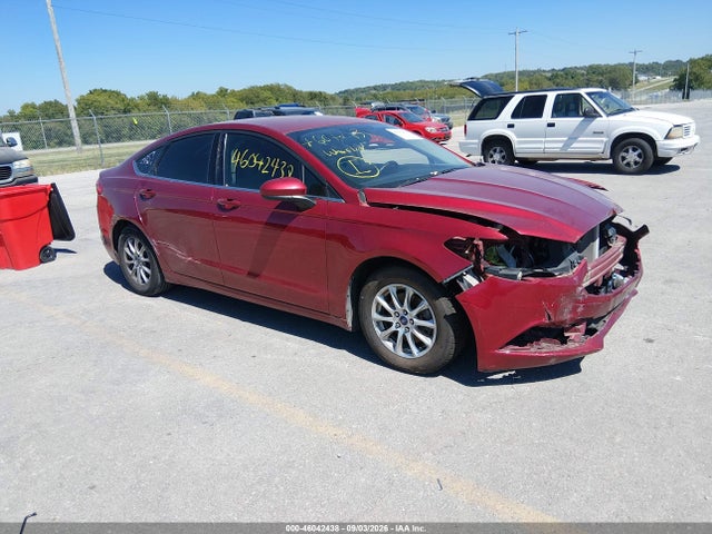 46042438 :رقم المزاد ، 3FA6P0G78HR180483 vin ، 2017 Ford Fusion S مزاد بيع