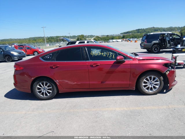2017 Ford Fusion S მანქანა იყიდება აუქციონზე, vin: 3FA6P0G78HR180483, აუქციონის ნომერი: 46042438
