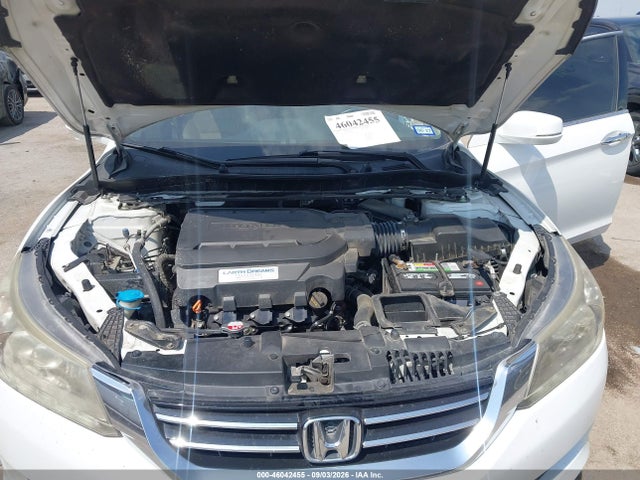 Продаж на аукціоні авто 2015 Honda Accord Touring, vin: 1HGCR3F9XFA026040, номер лоту: 46042455
