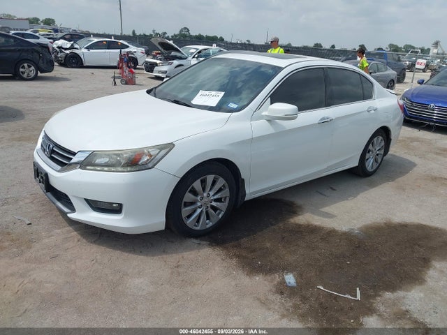 Продаж на аукціоні авто 2015 Honda Accord Touring, vin: 1HGCR3F9XFA026040, номер лоту: 46042455