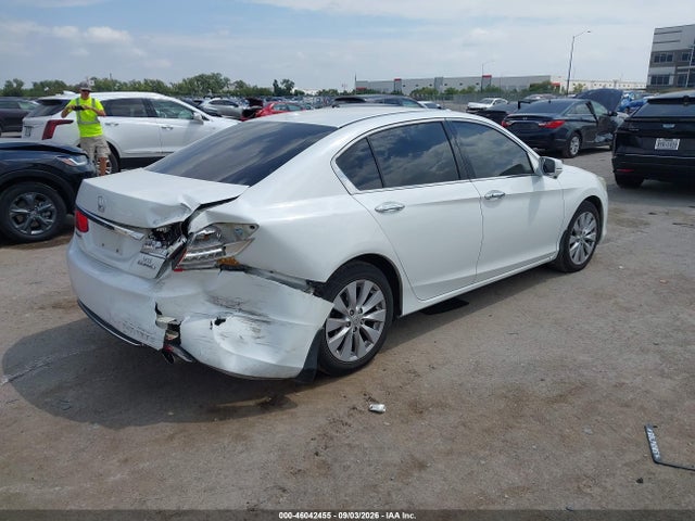 Продаж на аукціоні авто 2015 Honda Accord Touring, vin: 1HGCR3F9XFA026040, номер лоту: 46042455