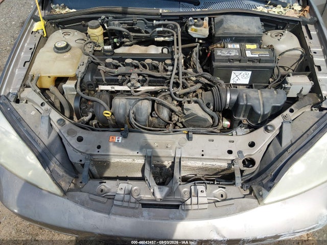 46042457 :رقم المزاد ، 1FAHP34N55W233145 vin ، 2005 Ford Focus Zx4 مزاد بيع
