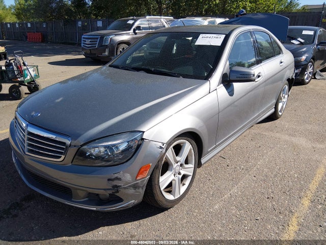46042503 :رقم المزاد ، WDDGF8BB0BR180286 vin ، 2011 Mercedes-benz C 300 Luxury 4matic/sport 4matic مزاد بيع