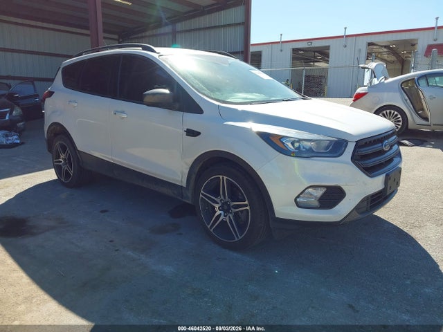 46042520 :رقم المزاد ، 1FMCU9HD5KUA54074 vin ، 2019 Ford Escape Sel مزاد بيع