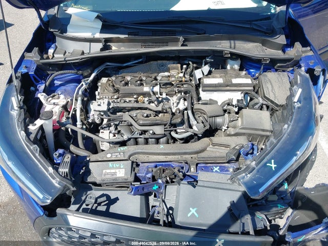 46042525 :رقم المزاد ، 7MUBAABG3PV061183 vin ، 2023 Toyota Corolla Cross Le مزاد بيع