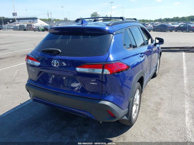 46042525 :رقم المزاد ، 7MUBAABG3PV061183 vin ، 2023 Toyota Corolla Cross Le مزاد بيع