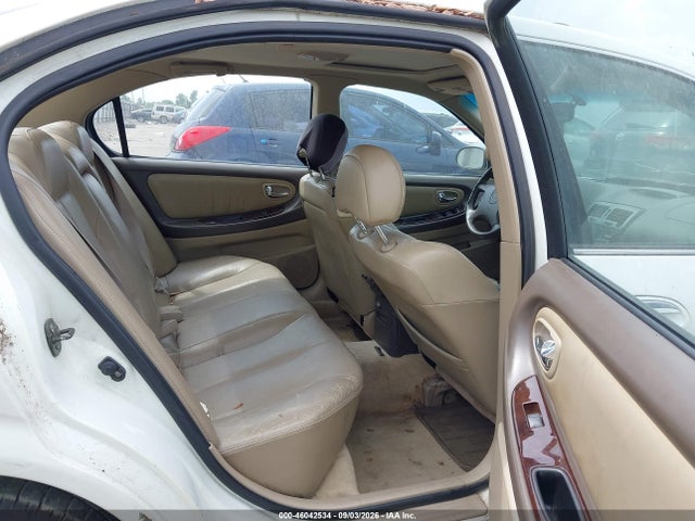 46042534 :رقم المزاد ، JN1CA31D61T824858 vin ، 2001 Nissan Maxima Gle مزاد بيع