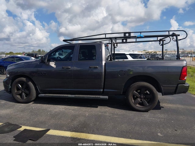 2017 Ram 1500 Express  4x2 6'4 Box მანქანა იყიდება აუქციონზე, vin: 1C6RR6FT5HS836086, აუქციონის ნომერი: 46042572