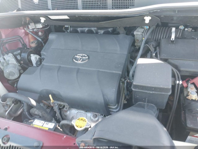 46042610 :رقم المزاد ، 5TDDK3DC2FS126660 vin ، 2015 Toyota Sienna Xle 7 Passenger مزاد بيع