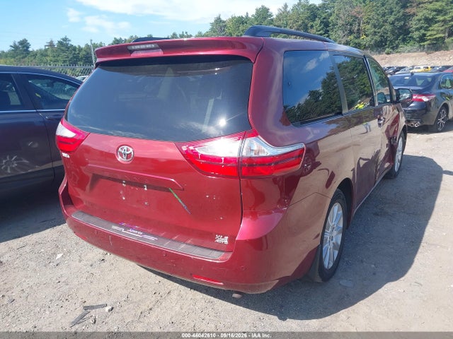 46042610 :رقم المزاد ، 5TDDK3DC2FS126660 vin ، 2015 Toyota Sienna Xle 7 Passenger مزاد بيع